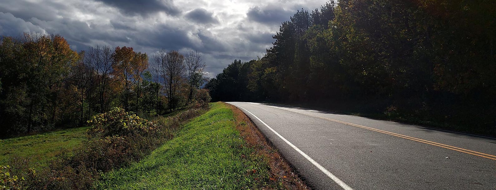 image of country road in frankford township